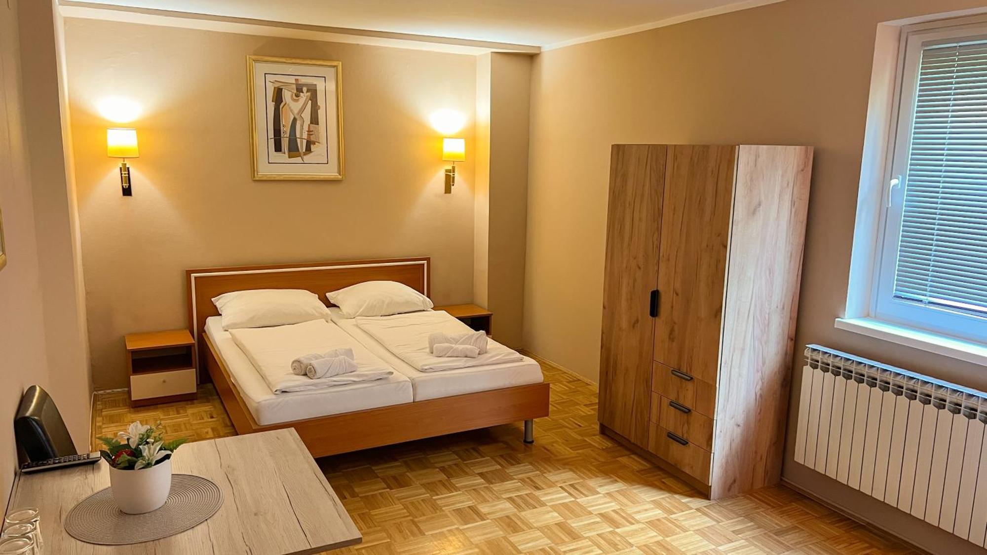 Hotel Imperium Моравске-Топлице Экстерьер фото
