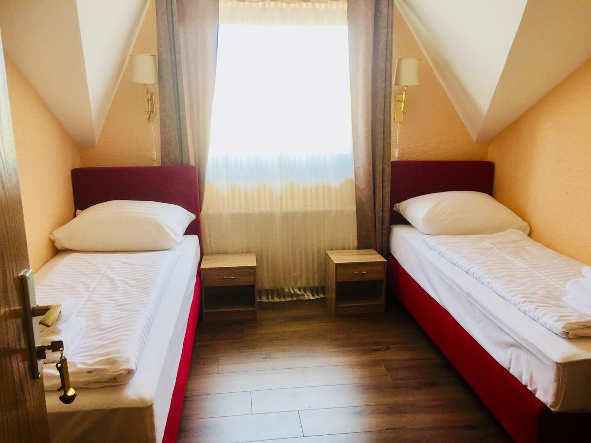 Hotel Imperium Моравске-Топлице Экстерьер фото